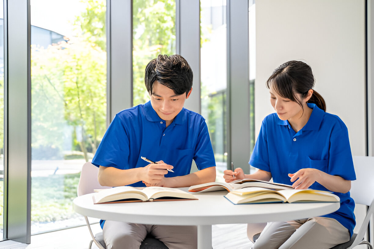 JLPT for Students: Scholarships, University Admissions, and Key Benefits